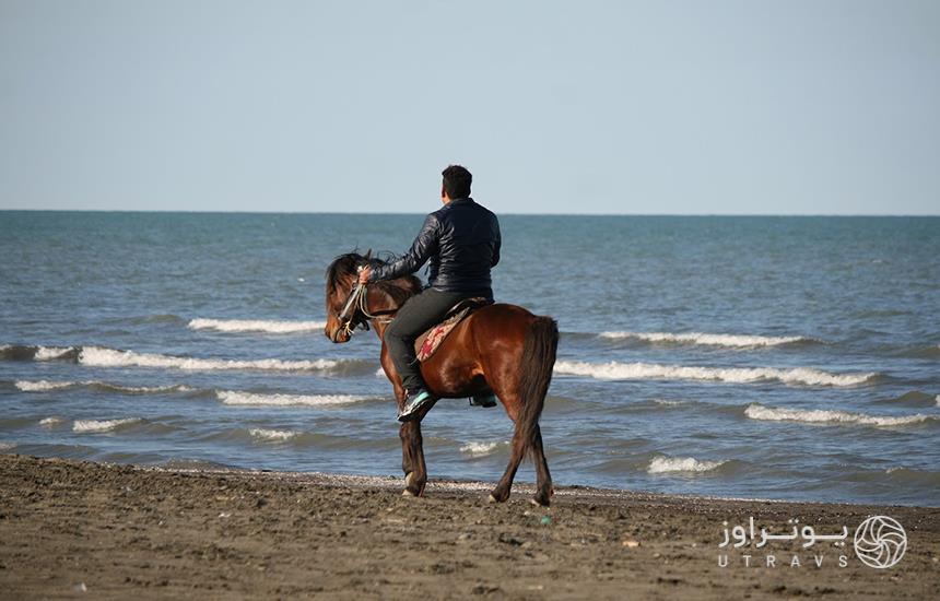 اسب سواری در دریای گیسوم رشت